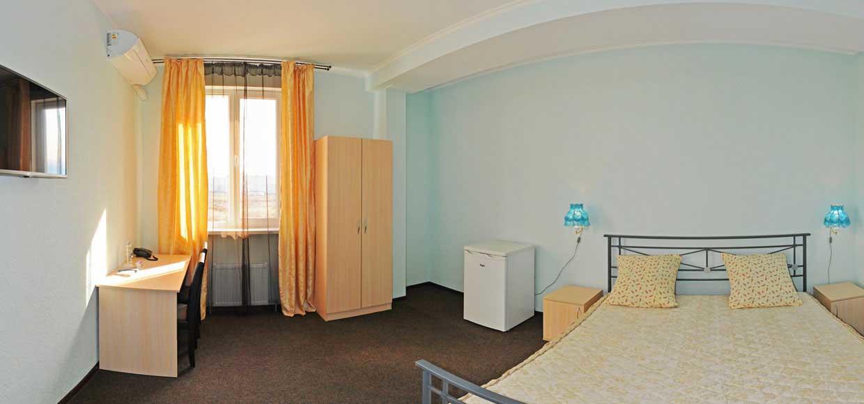 Komplex Apelsin Hotel Yuzhne Exterior photo